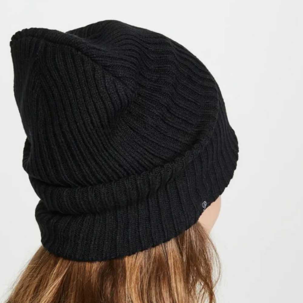 plush - Ribbed Fleece Lined Beanie